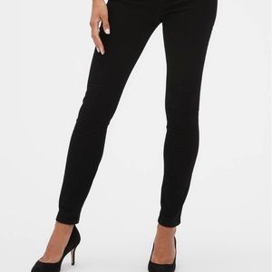 GAP Knit Legging Jean, NWT.  Size 10.